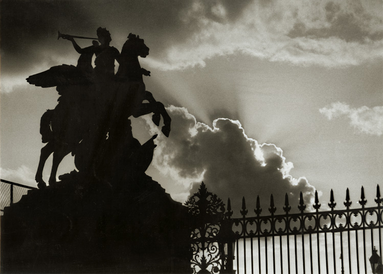 Janine Niepce - Place de la Concorde, Paris