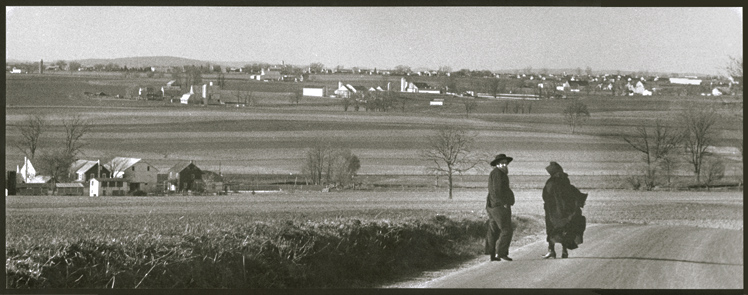 Barry Thumma - Amish Walk in Nature Barry Thumma - Amish Walk in Nature