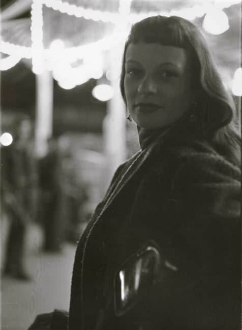 Robert Doisneau - Christiane Chevalier at Ivresse, Foire du Trone