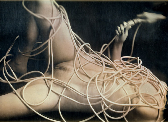Charlie Schreiner - Wired 2 (Female Nude) Charlie Schreiner - Wired 2 (Female Nude)
