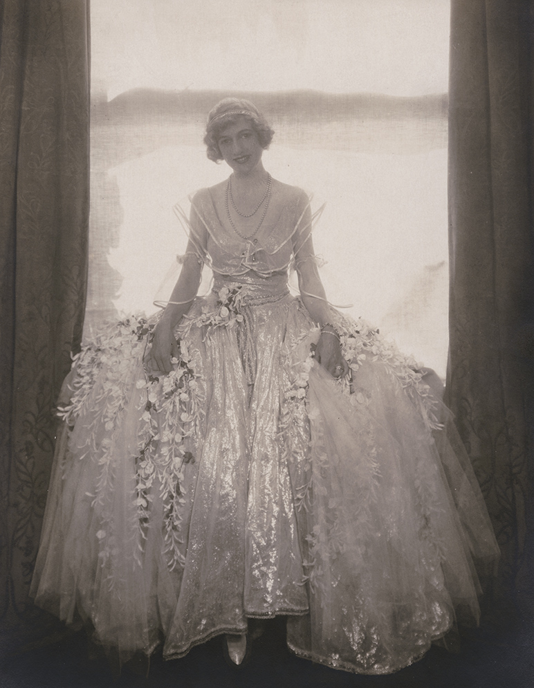 Vogue Magazine Photographer - Woman in Gown Vogue Magazine Photographer - Woman in Gown