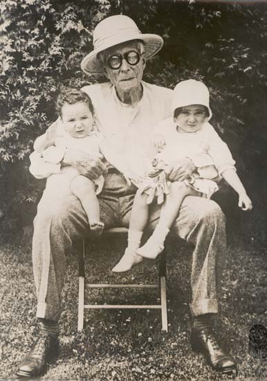 Wide World Photos - J. D. Rockefeller and Children