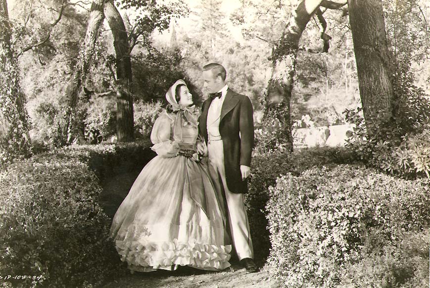 Clarence Sinclair Bull or Fred Parrish - Olivia de Havilland and Leslie Howard in Gone with the Wind Clarence Sinclair Bull or Fred Parrish - Olivia de Havilland and Leslie Howard in Gone with the Wind