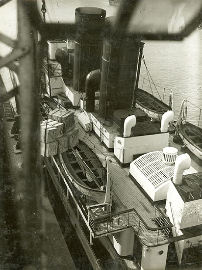Geza Vandor - Deck of Steamship from above Geza Vandor - Deck of Steamship from above