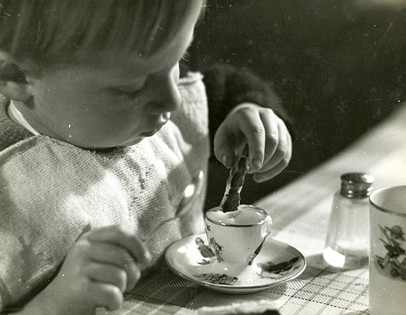 Geza Vandor - Child Enjoying His Meal Geza Vandor - Child Enjoying His Meal