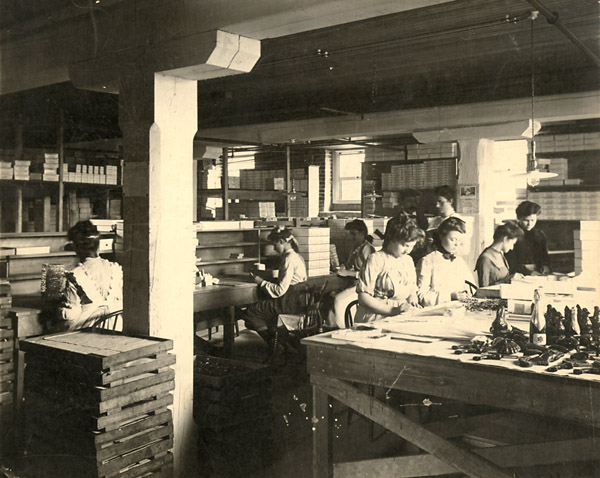 Reidenbach - Woman Packing Chocolate Candy